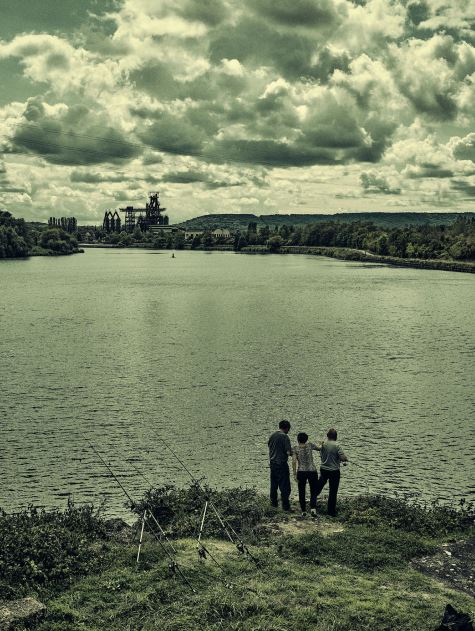 NOIR rivière se présente à la presse